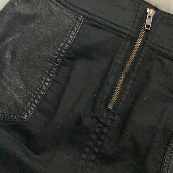 Skirt - Picture 7 of 7